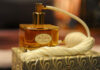 Kolekcja perfum Marc Jacobs Daisy w buteleczkach z charakterystycznym korkiem