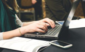 Jak pisać pracę licencjacką?